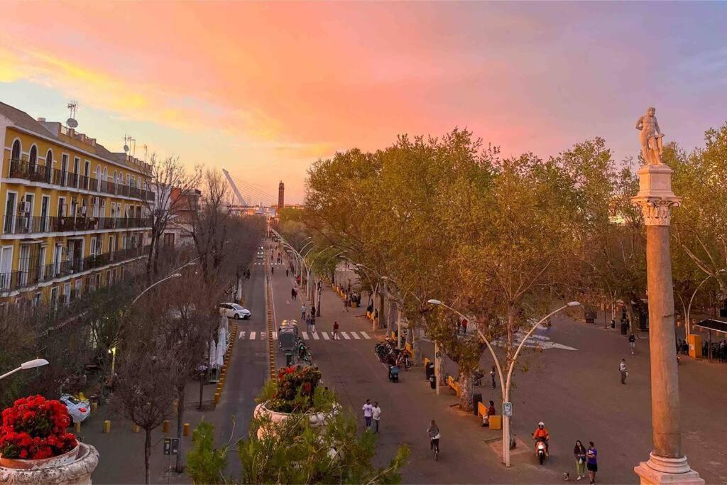 Apartamento Suite Alameda De Hercules Севиля Екстериор снимка