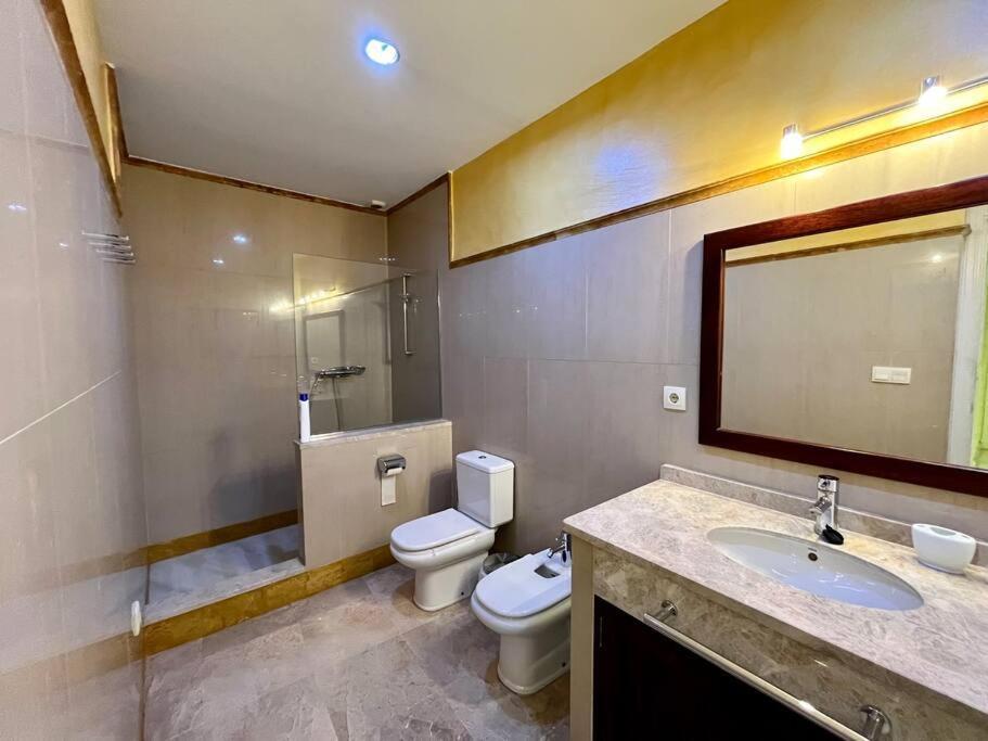 Apartamento Suite Alameda De Hercules Севиля Екстериор снимка